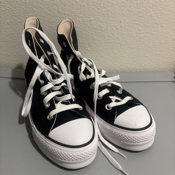 Converse Platform High Tops - Picture 4 of 4